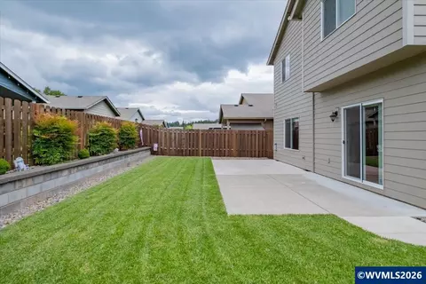Exterior - 2112 Equestrian Lp Lp S, Salem, OR 97302 photo 9 of 10