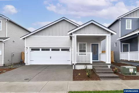 1339 Owl Ave, Woodburn, OR 97071