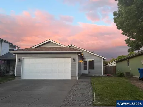 1336 Bluegrass St SE, Salem, OR 97317