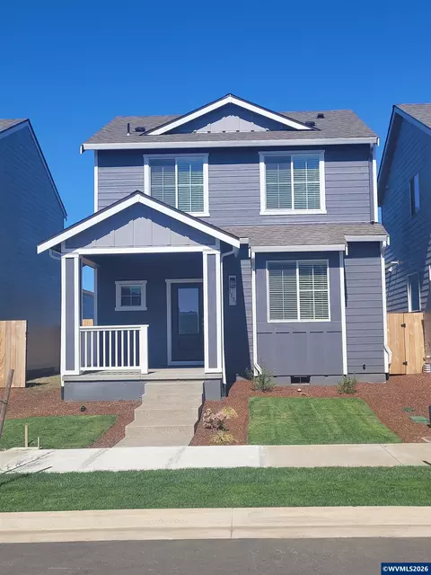 1151 Parkside Ave, Woodburn, OR 97071