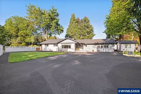 1125 Jays Dr NE, Keizer, OR 97303