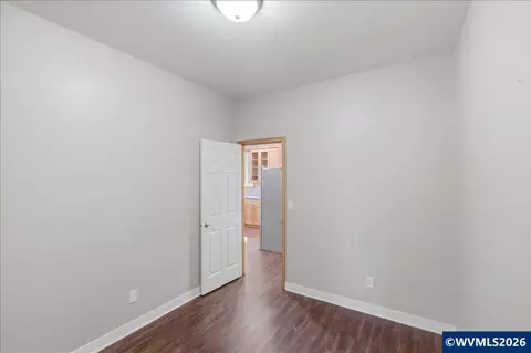 Bedroom - 740 Gray Pine St, Lyons, OR 97358 photo 11 of 13