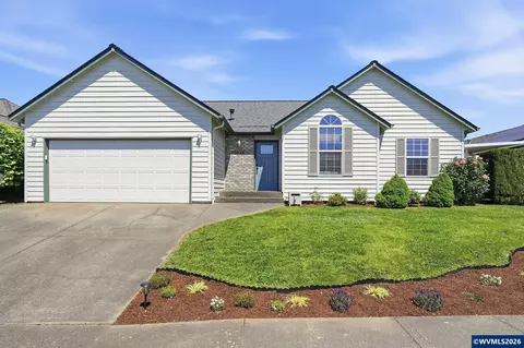 1429 Northern Heights Lp Lp NE, Keizer, OR 97303