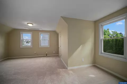 Bedroom - 220 NW Downy Dr, Sublimity, OR 97385 photo 5 of 7
