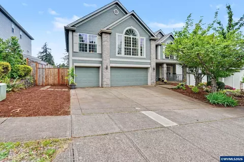 151 Breyonna Way, Silverton, OR 97381