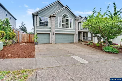 151 Breyonna Way, Silverton, OR 97381