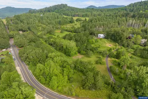 3230 NW 60th St, Corvallis, OR 97330