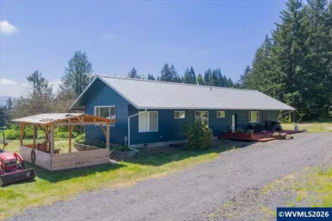 28600 Jones Dr, Sweet Home, OR 97386