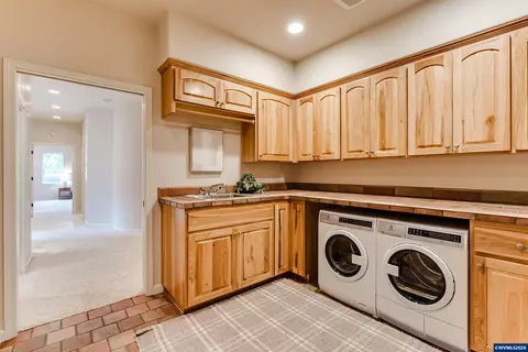 Other - 875 Sand Ave, Eugene, OR 97401 photo 5 of 7