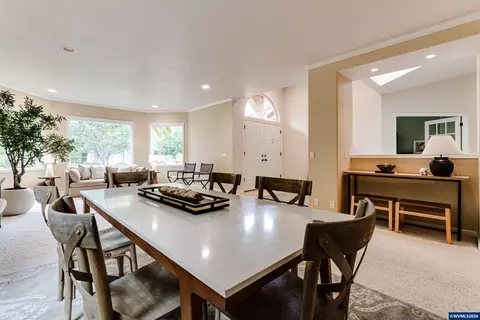 Dining - 875 Sand Ave, Eugene, OR 97401 photo 2 of 3