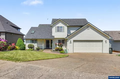 2041 Rollin Ave NW, Salem, OR 97304