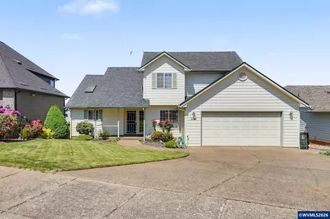 2041 Rollin Ave NW, Salem, OR 97304