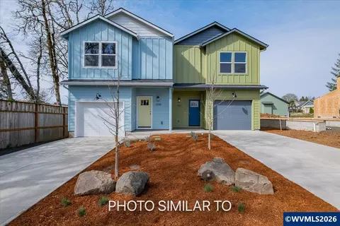 1525 SW 11th St, Dallas, OR 97338