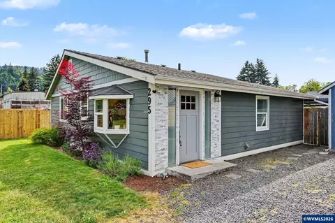 295 10th St, Lyons, OR 97358