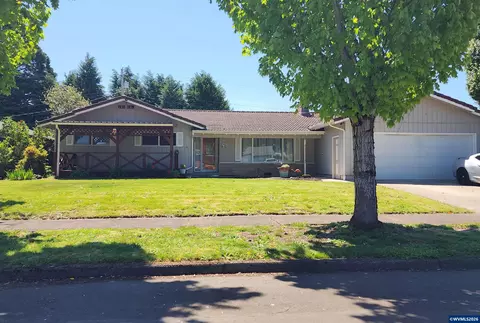 810 Ivy Way NE, Keizer, OR 97303