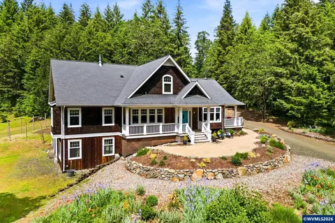 3995 S Kings Valley Hwy, Dallas, OR 97338