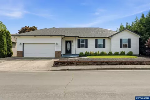 4018 Lansdowne Ct NE, Salem, OR 97305