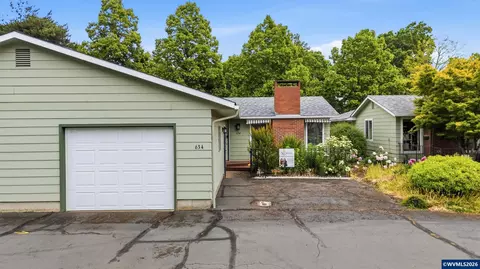 634 30th Ave SE, Albany, OR 97322