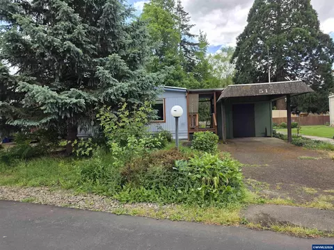 4915 Swegle Rd NE #51, Salem, OR 97301