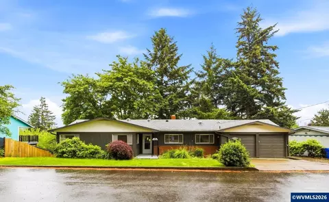 368 Stoneway Dr NW, Salem, OR 97304