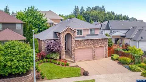 1650 W Meadows Dr NW, Salem, OR 97304