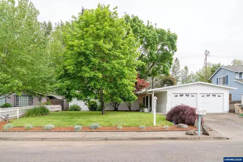 806 38th Ave SE, Albany, OR 97322