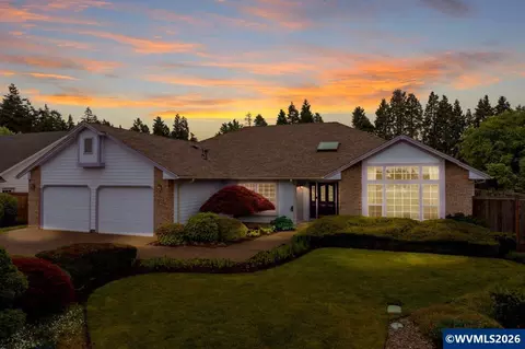 950 Ridgepoint Dr NE, Keizer, OR 97303