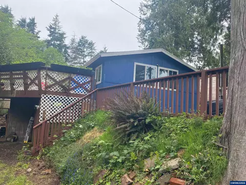 401 SE Surf Ave, Lincoln City, OR 97367