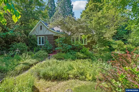 1702 Cole Rd S, Salem, OR 97306