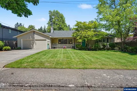 695 Snow White Way SE, Salem, OR 97302