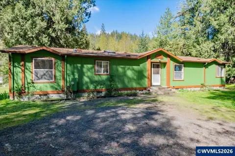 42927 Island Inn Dr, Lebanon, OR 97355