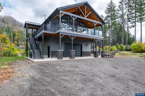 310 Detroit Rd S, Detroit, OR 97342