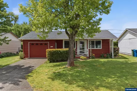 1765 Umpqua Rd, Woodburn, OR 97071
