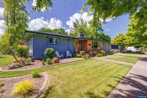 1100 NW 19th St, Corvallis, OR 97330