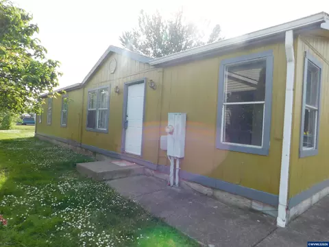 204 E Ivy Ave, Gervais, OR 97026