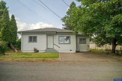 270 Gwinn St W, Monmouth, OR 97361