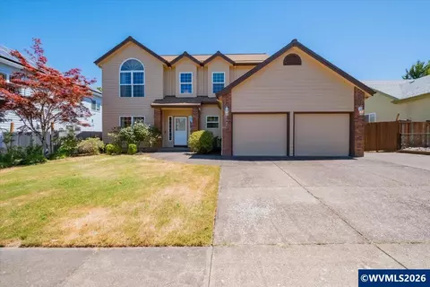 1415 NW Ashley Dr, Albany, OR 97321