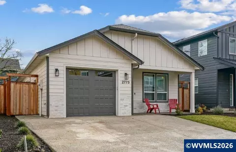 2773 Basalt Ct NE, Salem, OR 97301