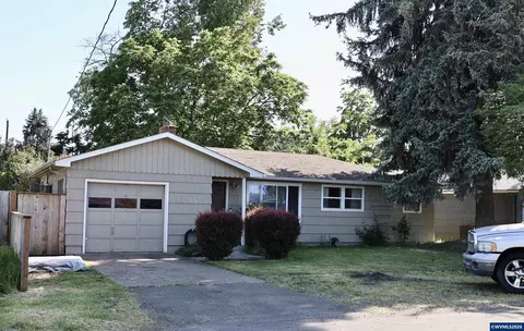 324 Sandy Dr N, Keizer, OR 97303