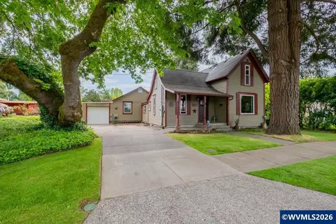 626 E Isabella St, Lebanon, OR 97355