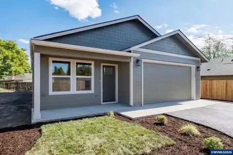 730 Elmore St, Lebanon, OR 97355