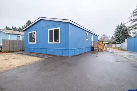 3253 Comber Ct NE, Salem, OR 97305