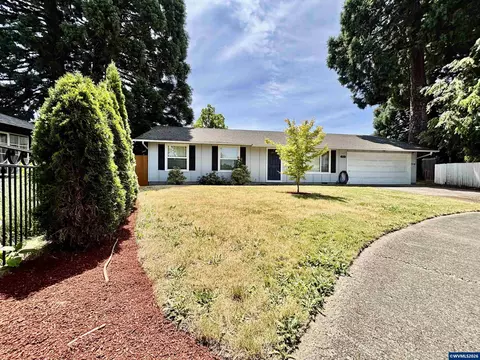 2820 Keen Ct NE, Salem, OR 97301