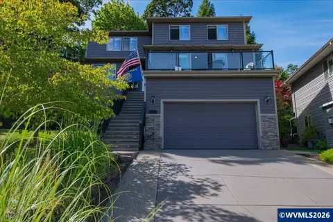 2495 Stoneway Ct NW, Salem, OR 97304