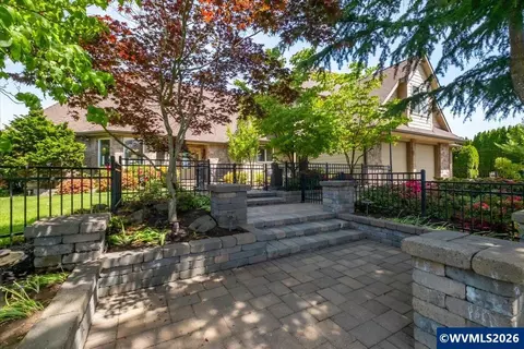 5918 Crystal Ct SE, Salem, OR 97306