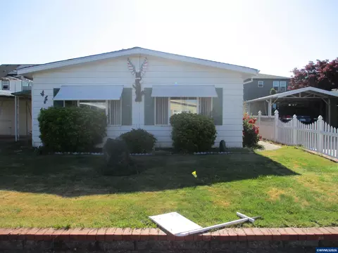 4730 Auburn Rd NE #13, Salem, OR 97301