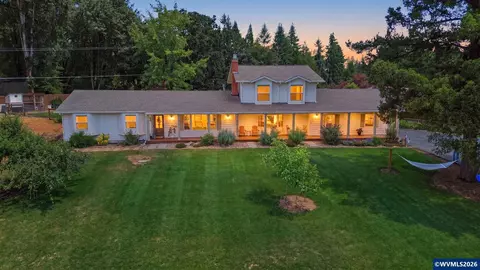 3441 Oak Grove Dr NW, Albany, OR 97321
