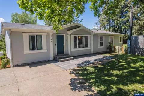 4204 NEgan St, Gervais, OR 97026