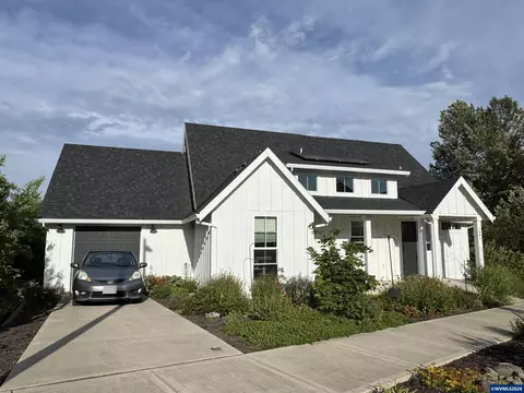 1864 John Muir Cir SE, Salem, OR 97302