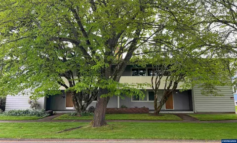411 SW 5th St, Corvallis, OR 97333